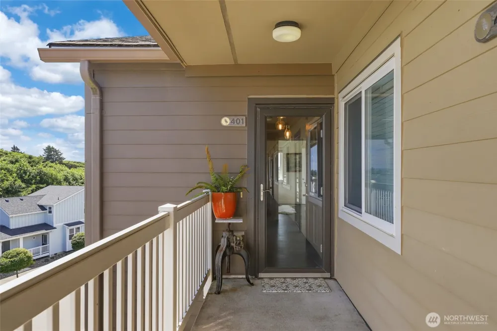 262 Oyhut Bay Boulevard SW #401 Ocean Shores, WA 98569