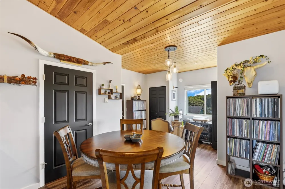 262 Oyhut Bay Boulevard SW #401 Ocean Shores, WA 98569