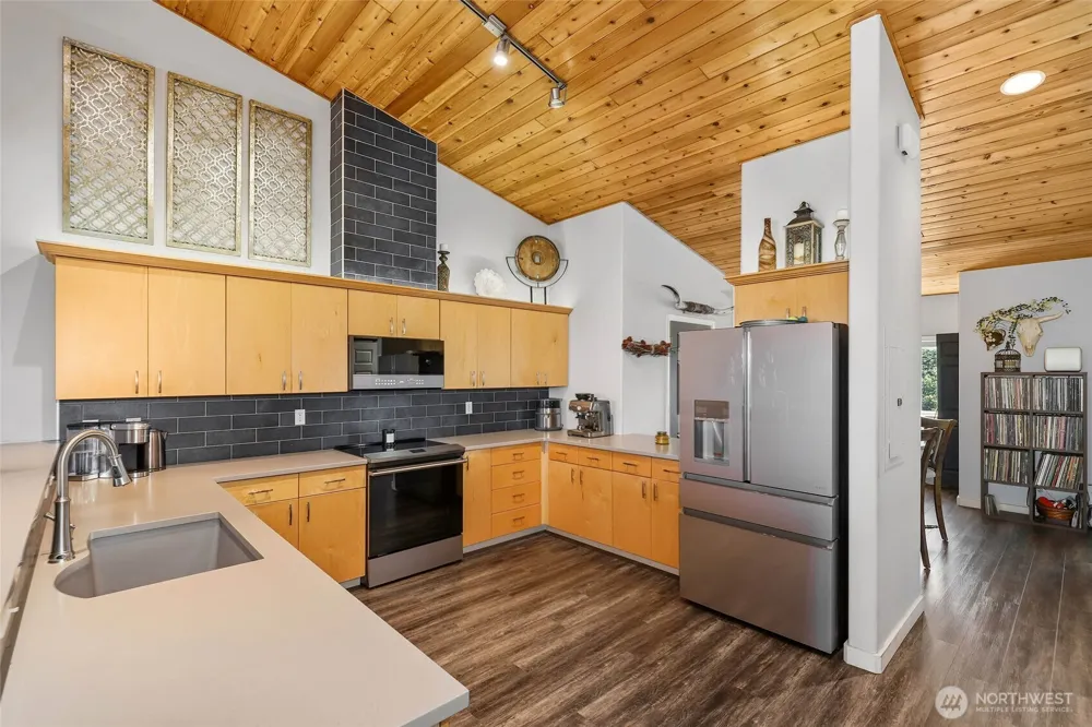 262 Oyhut Bay Boulevard SW #401 Ocean Shores, WA 98569