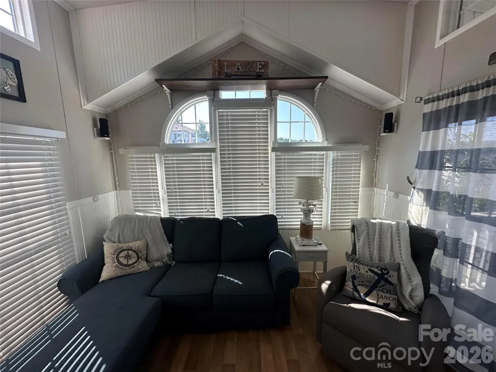 195 Grand View Drive New London, NC 28127