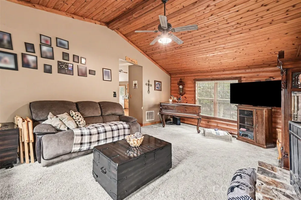 3999 Fincher Road Matthews, NC 28104