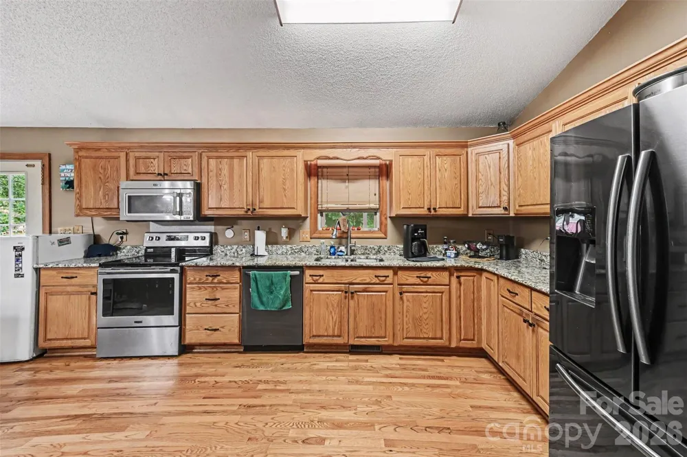3999 Fincher Road Matthews, NC 28104