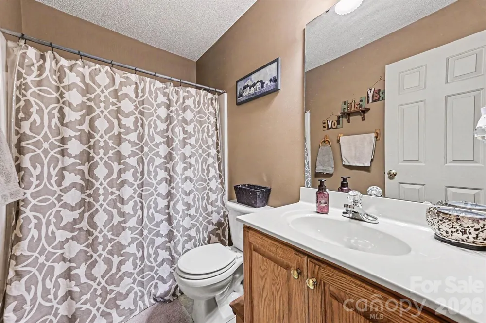 3999 Fincher Road Matthews, NC 28104