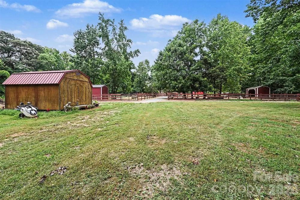 3999 Fincher Road Matthews, NC 28104