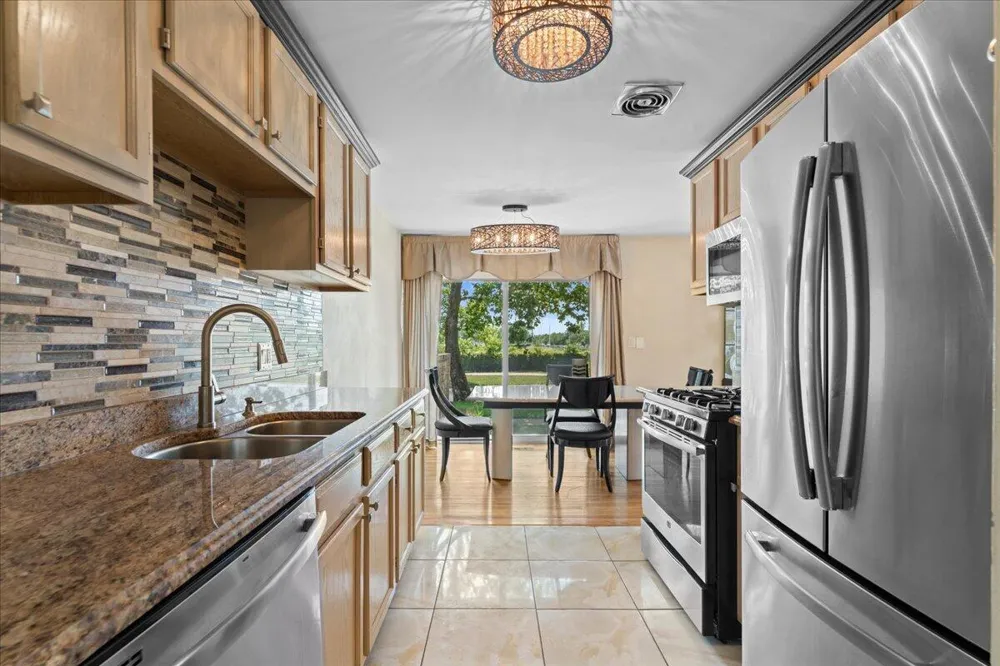 1100 Saint Aubin Place Detroit, MI 48207