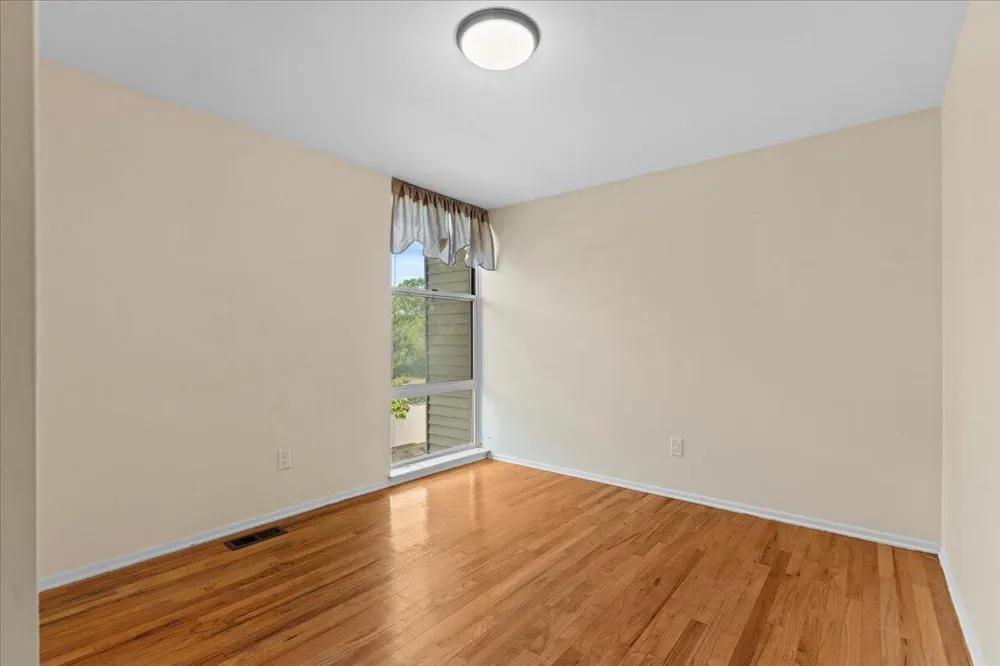 1100 Saint Aubin Place Detroit, MI 48207