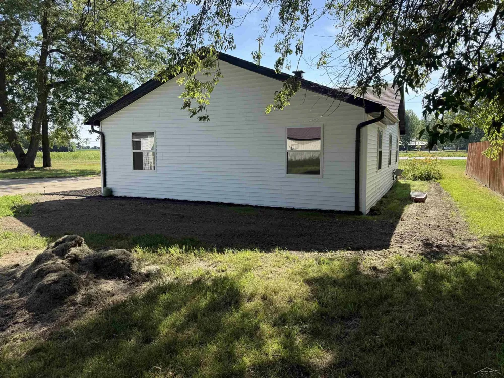 9095 East Road Albee Township, MI 48417