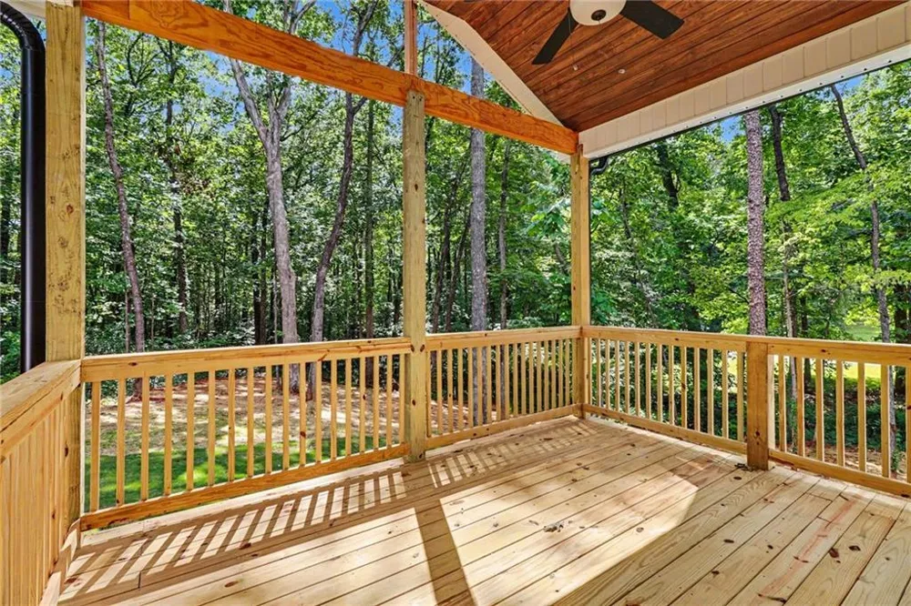 1632 McClung Road Hiram, GA 30141