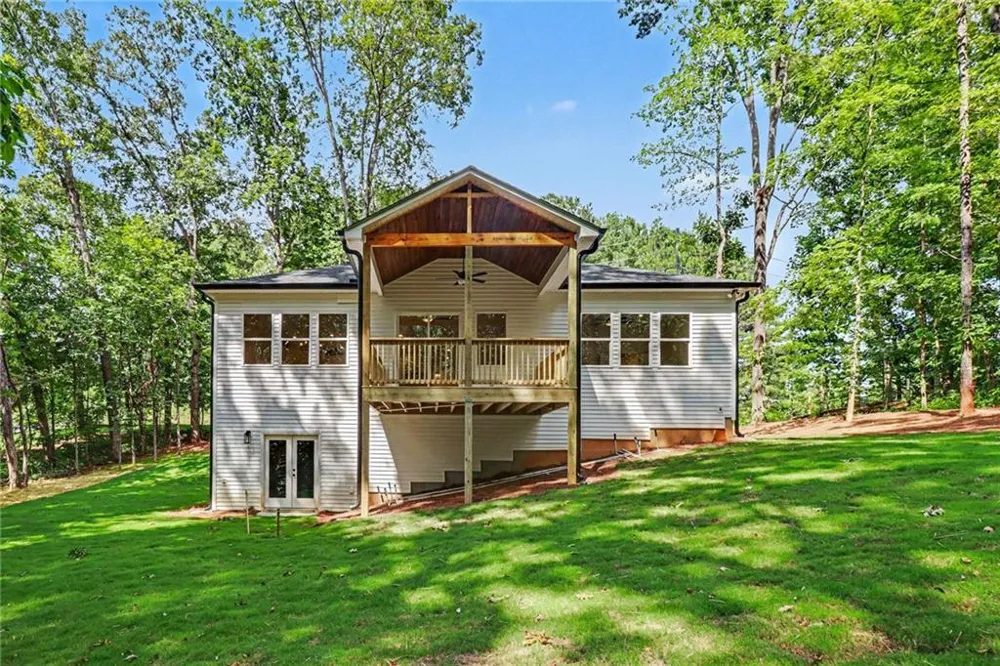 1632 McClung Road Hiram, GA 30141
