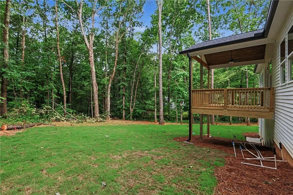 1632 McClung Road Hiram, GA 30141