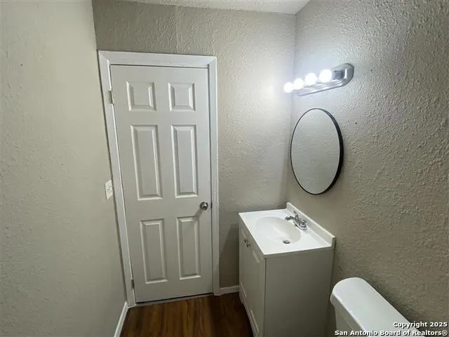 1208 CHURING DR San Antonio, TX 78245