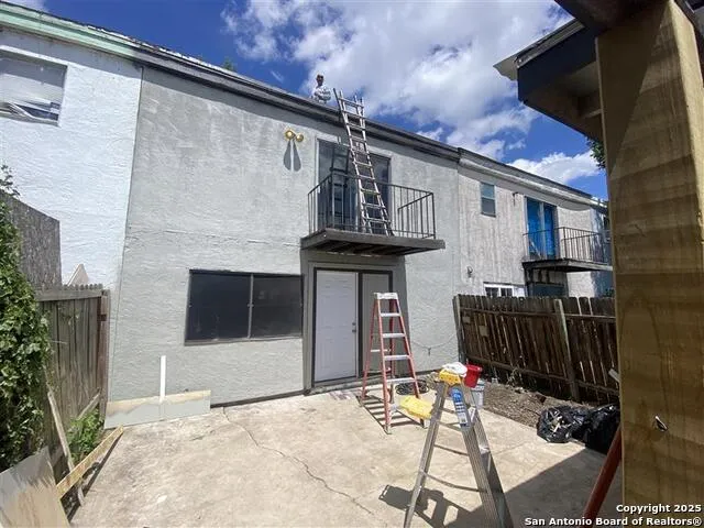 1208 CHURING DR San Antonio, TX 78245