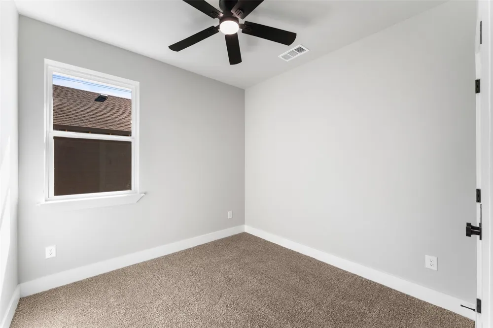612 Robinson Street Cleburne, TX 76031