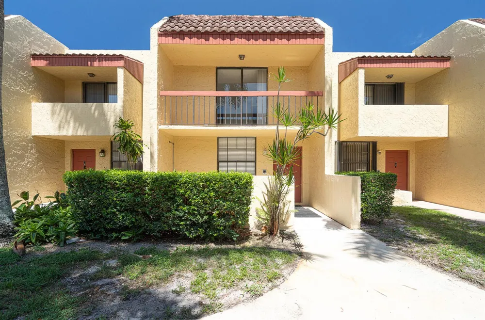 769 SE 1st Way #85 Deerfield Beach, FL 33441