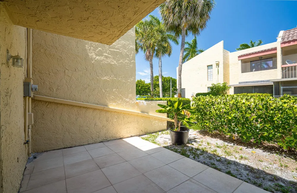 769 SE 1st Way #85 Deerfield Beach, FL 33441