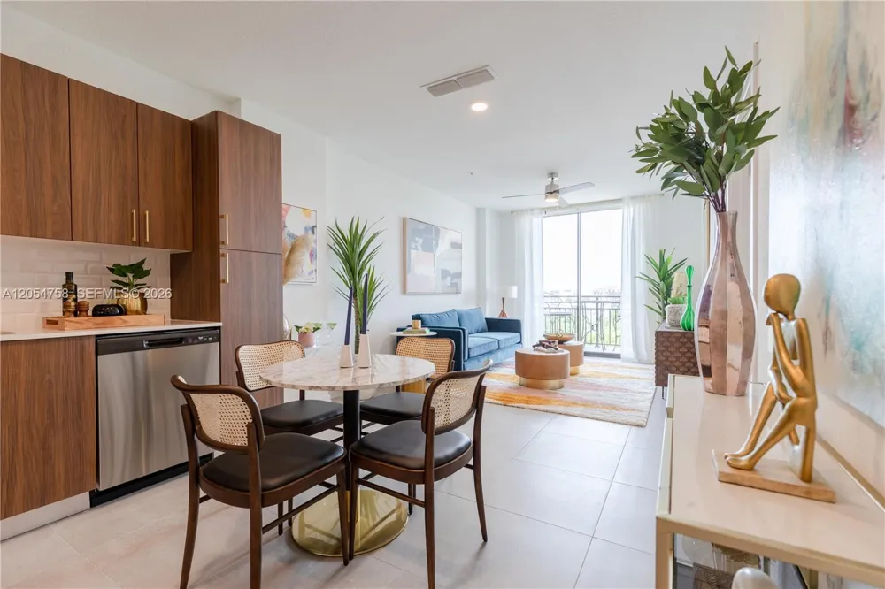 1005 Spring Garden Rd #728 Miami, FL 33136