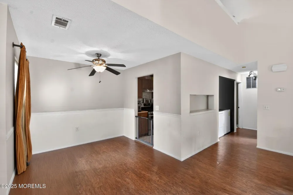 804 Ivy Court Jackson, NJ 08527