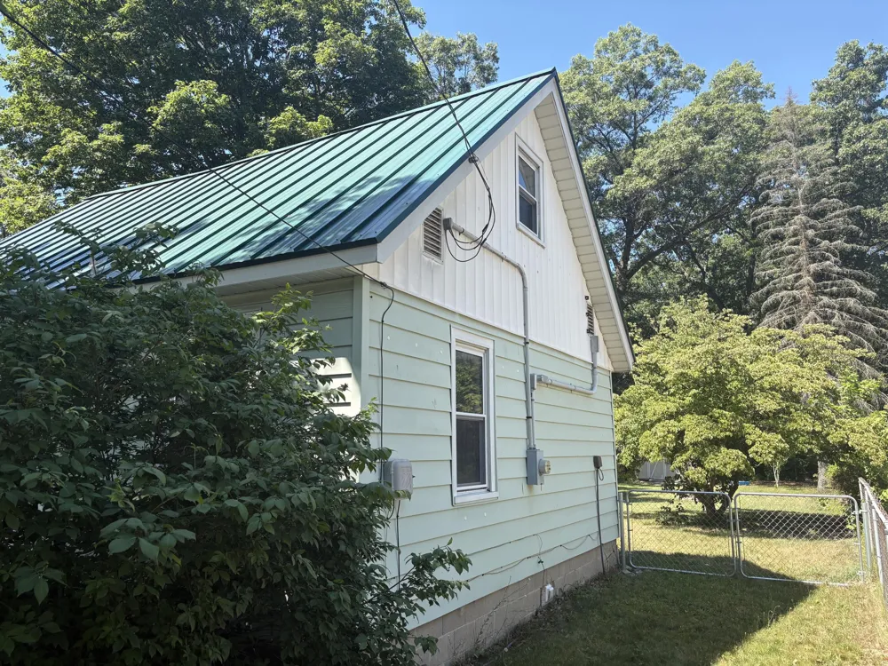 575 S Wolf Lake Road Egelston Township, MI 49442