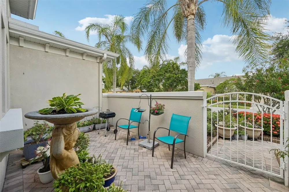 2288 SIFIELD GREENS WAY Sun City Center, FL 33573