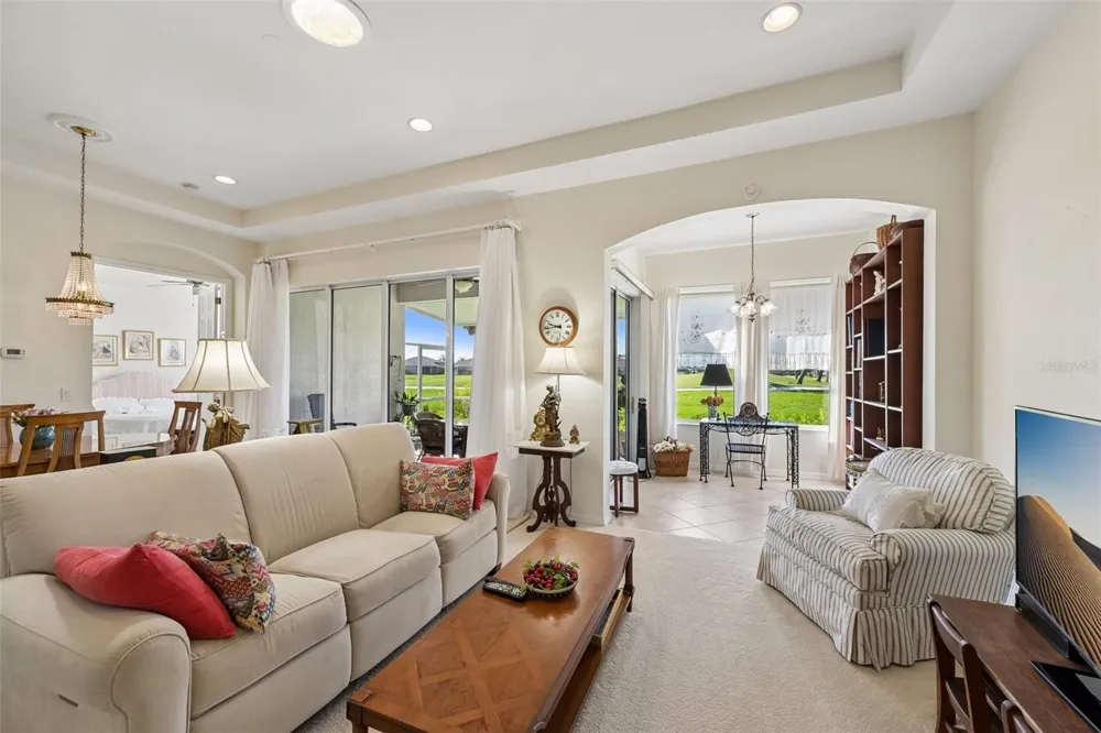 2288 SIFIELD GREENS WAY Sun City Center, FL 33573