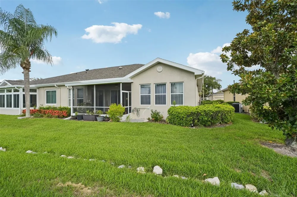 2288 SIFIELD GREENS WAY Sun City Center, FL 33573
