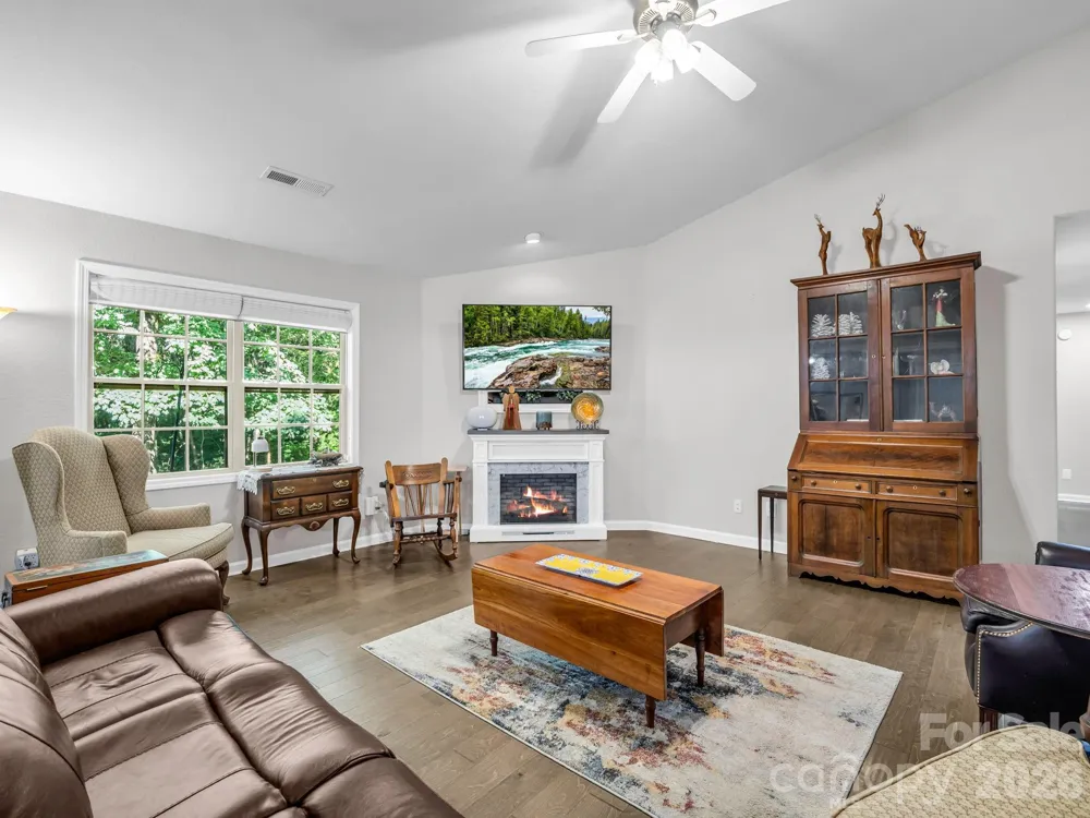 141 Dalton Court Lake Lure, NC 28746