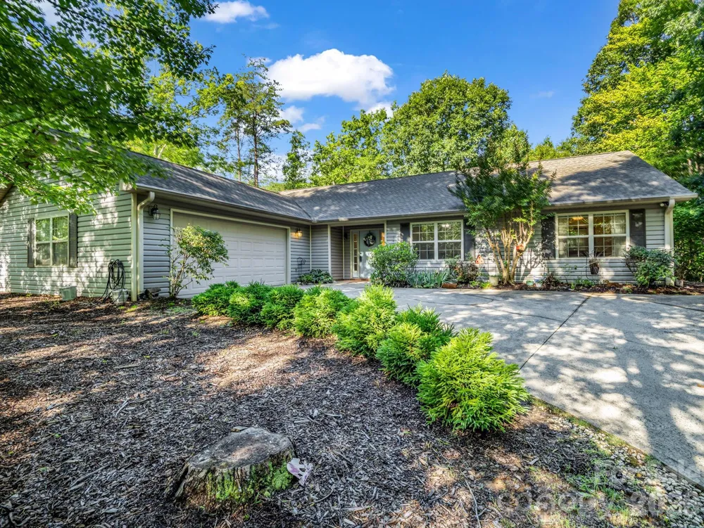 141 Dalton Court Lake Lure, NC 28746