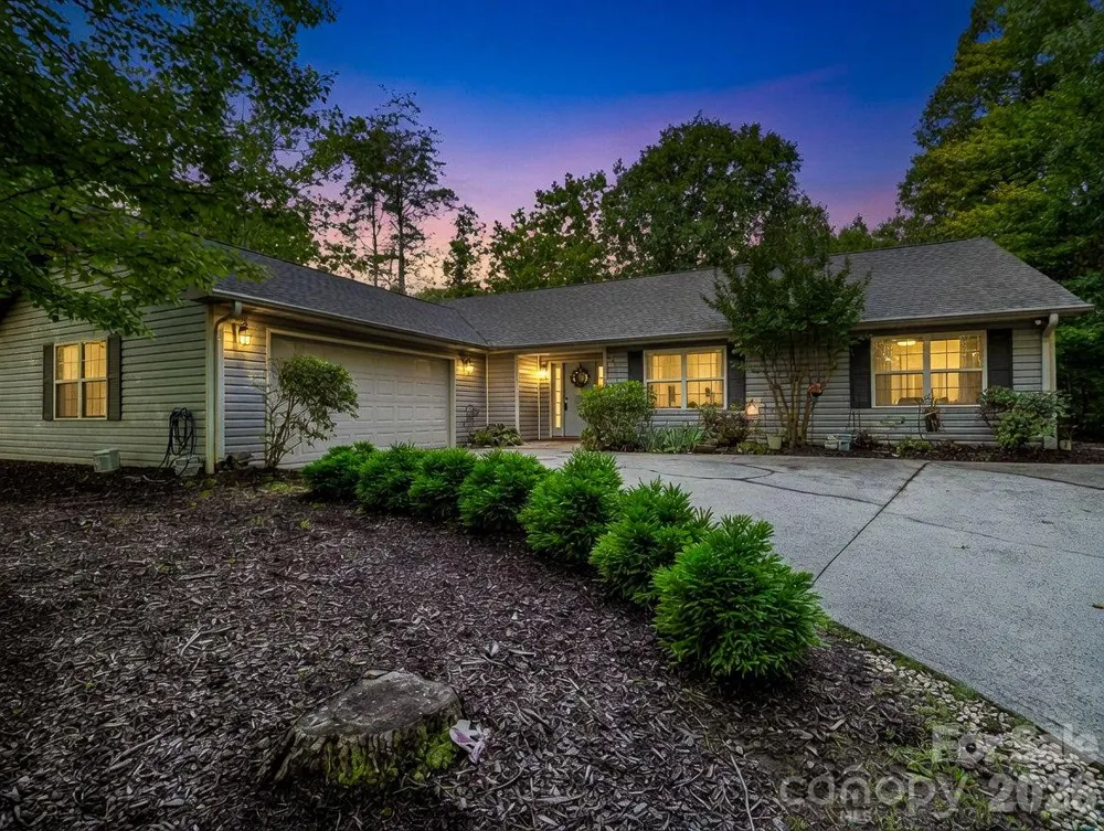141 Dalton Court Lake Lure, NC 28746