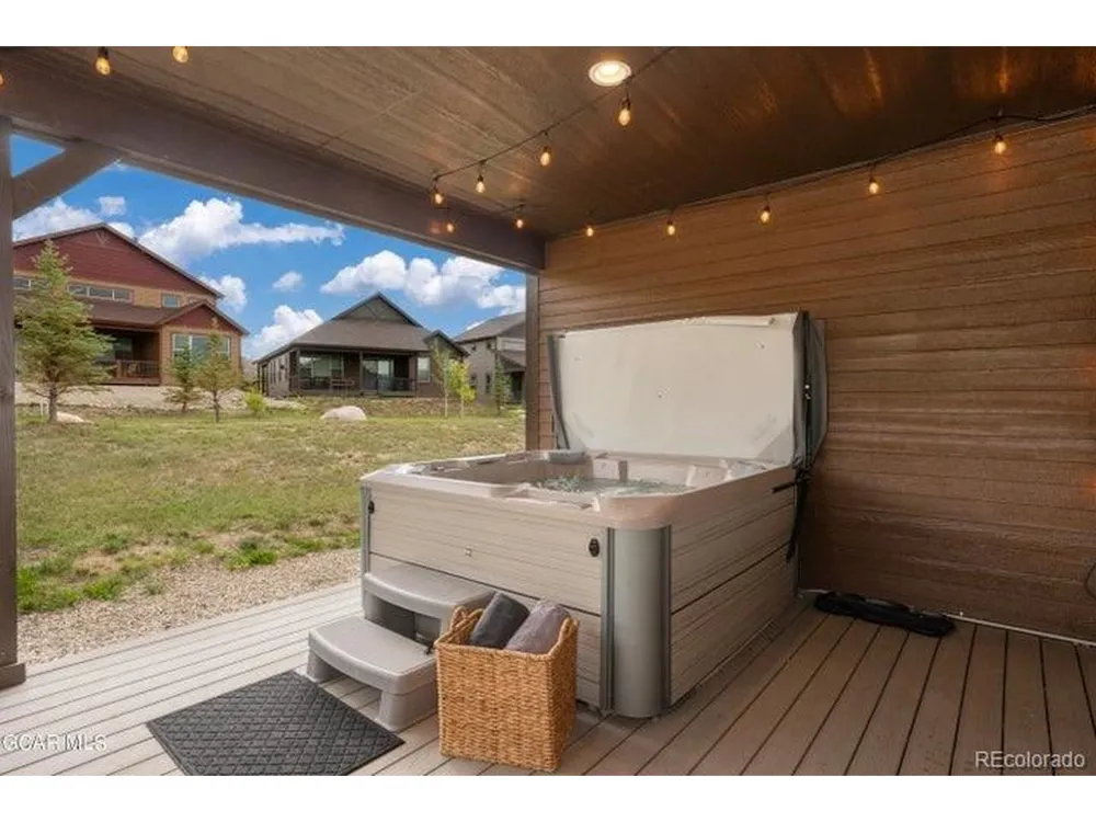 595 Elk Track Circle Granby, CO 80446