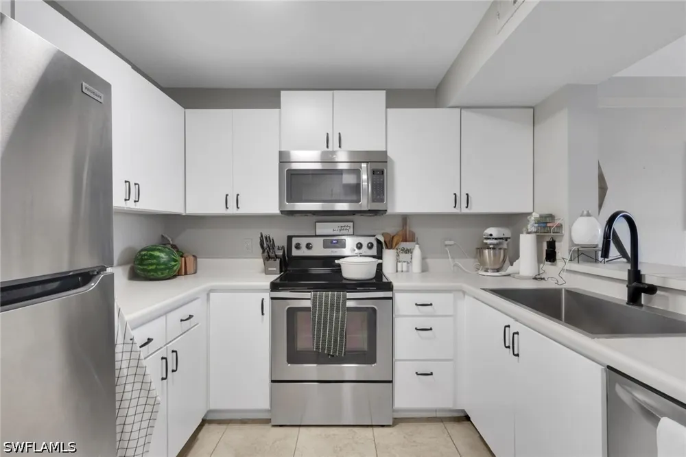 Key Royal Circle #1723 Naples, FL 34119