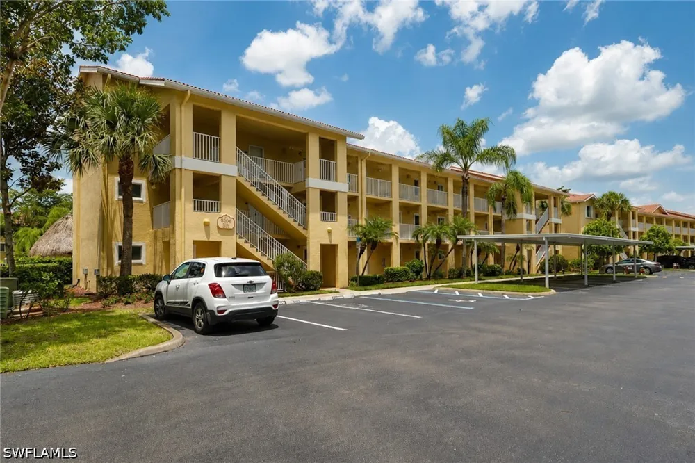 Key Royal Circle #1723 Naples, FL 34119