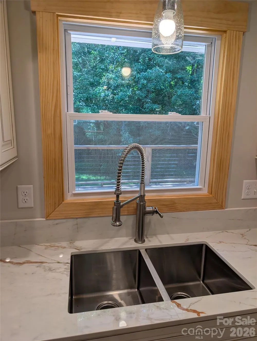 522 Brandon Road Black Mountain, NC 28711