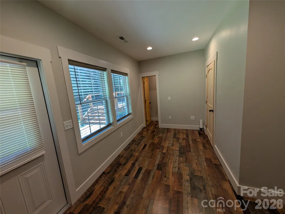 522 Brandon Road Black Mountain, NC 28711