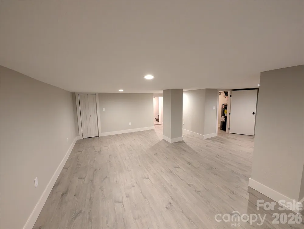 522 Brandon Road Black Mountain, NC 28711
