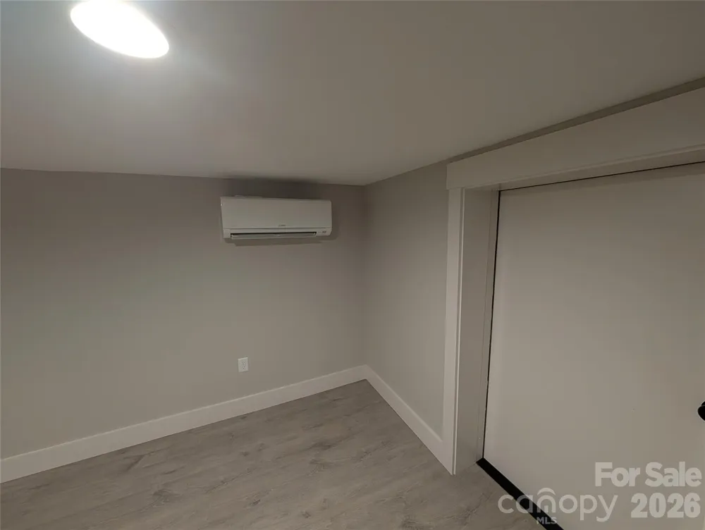 522 Brandon Road Black Mountain, NC 28711