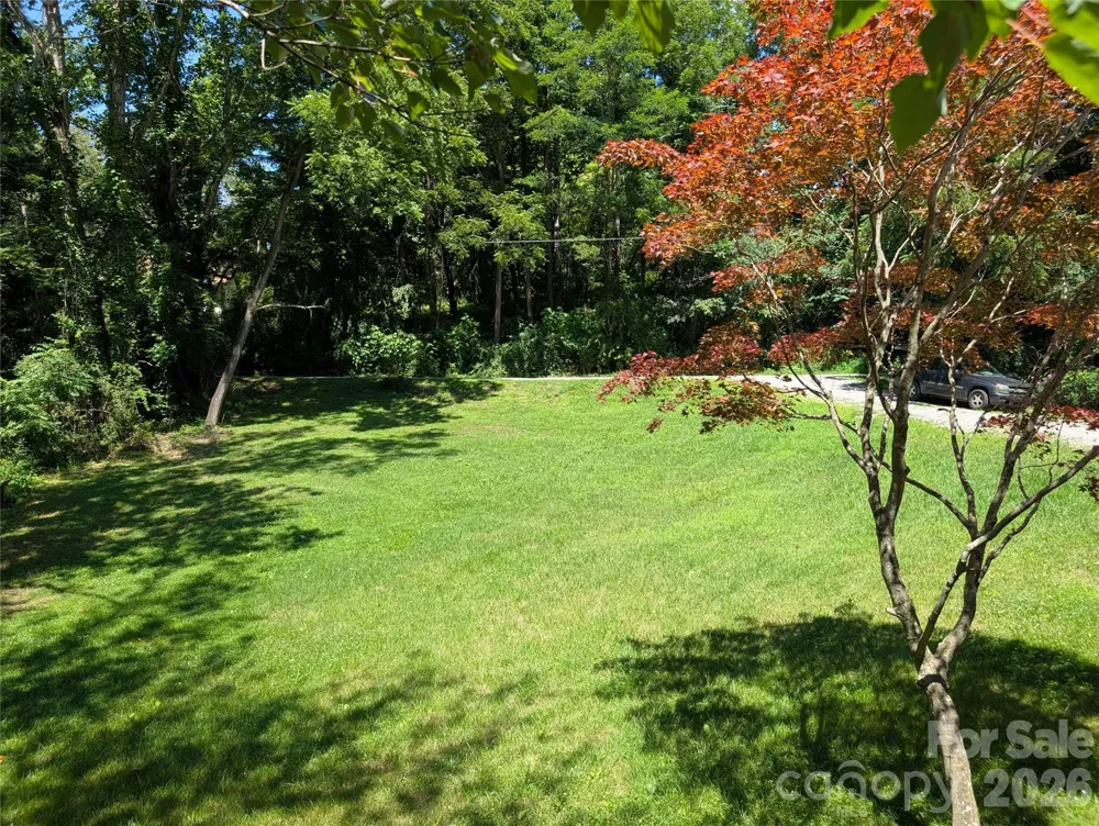 522 Brandon Road Black Mountain, NC 28711