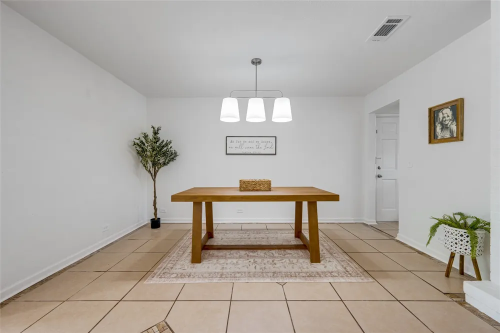 307 Daingerfield Street Naples, TX 75568