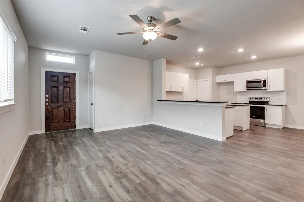 609 Blackland Drive Venus, TX 76084