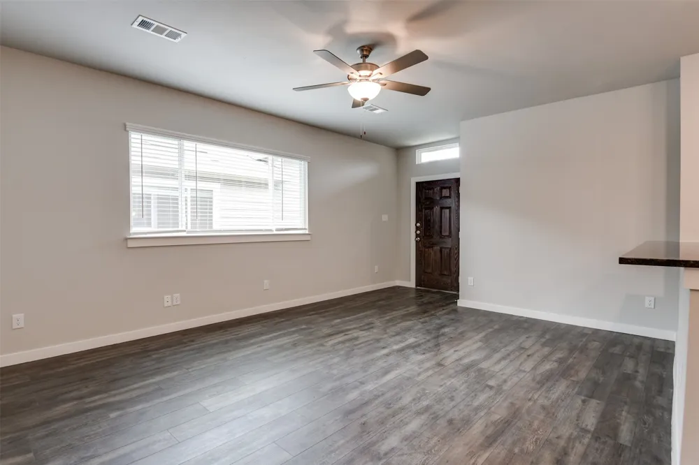 609 Blackland Drive Venus, TX 76084