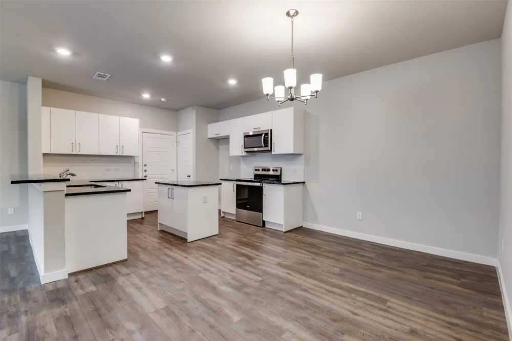 609 Blackland Drive Venus, TX 76084