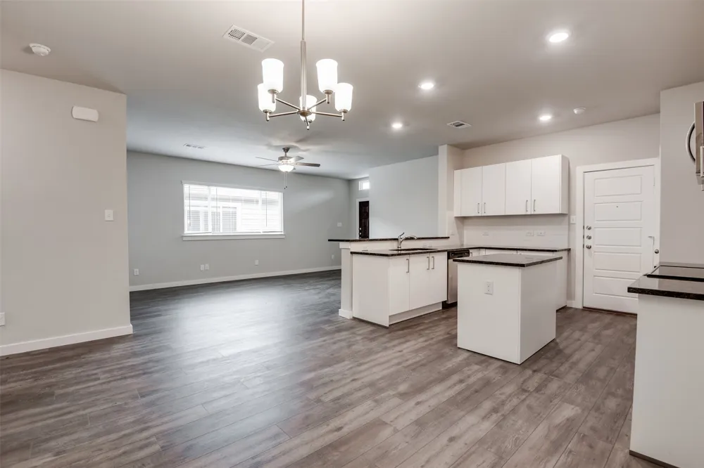 609 Blackland Drive Venus, TX 76084