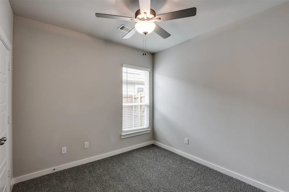 609 Blackland Drive Venus, TX 76084