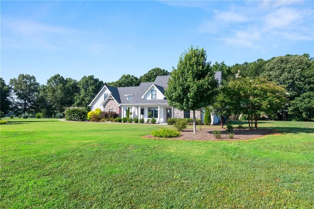 1490 Durden Road Rutledge, GA 30663
