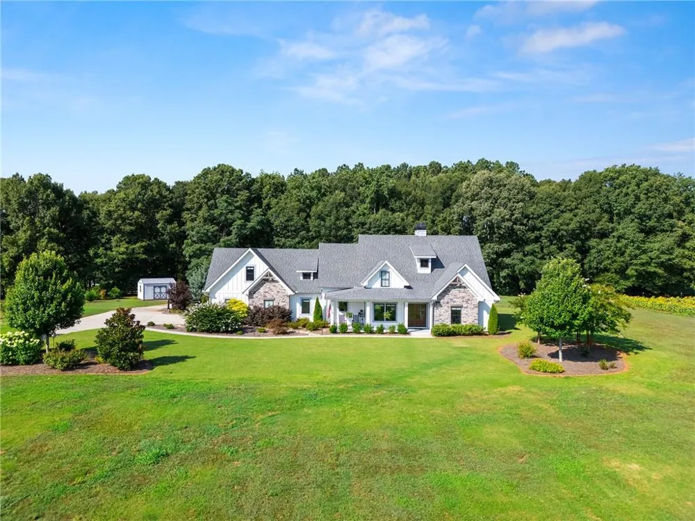 1490 Durden Road Rutledge, GA 30663