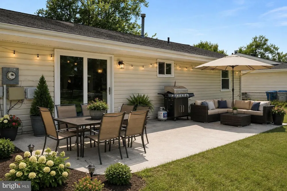 501 E POPLAR ROAD E Sterling, VA 20164