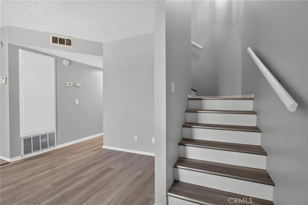 2260 E Avenue Q4 #62 Palmdale, CA 93550
