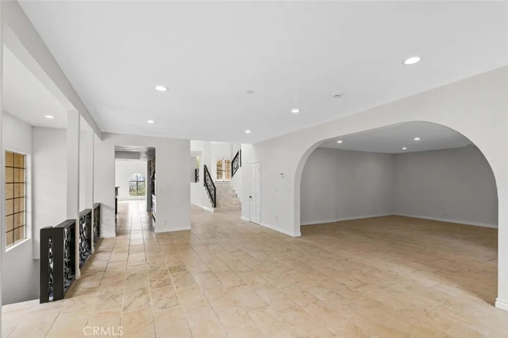 631 Caleb Street Glendale, CA 91202