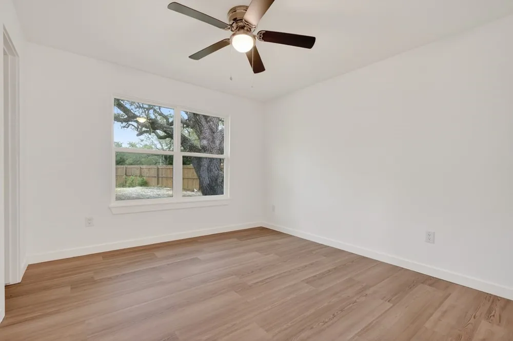 150 Wishert Rd Rockport, TX 78382