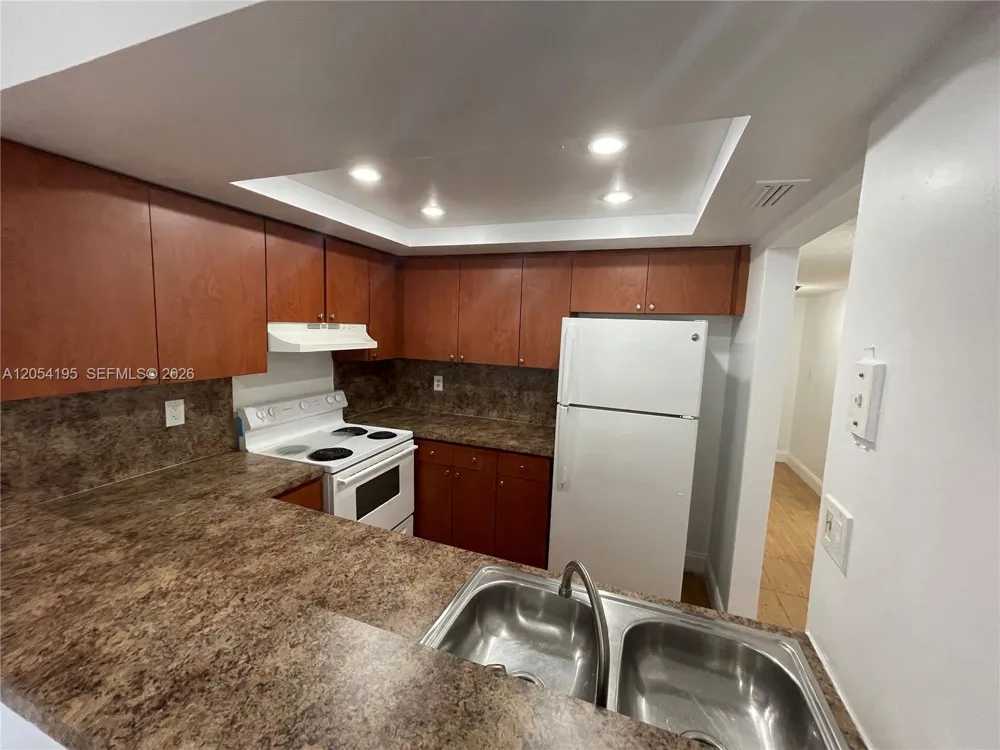 16220 NW 2nd Ave #312 Miami, FL 33169