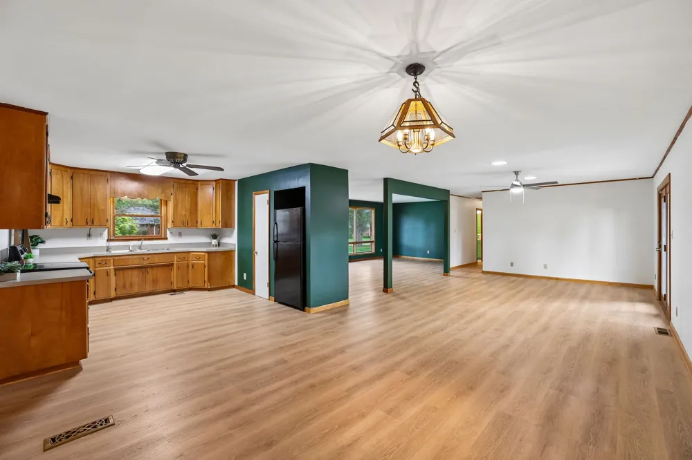 203 Kelly Dr Decherd, TN 37324